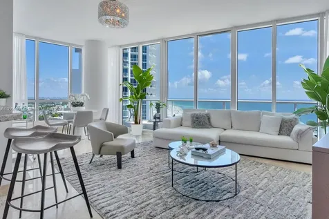 100 S Pointe Drive Miami Beach FL 33139