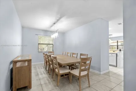 140 SE 36th Terrace Homestead FL 33033