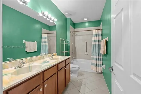 140 SE 36th Terrace Homestead FL 33033