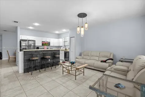 140 SE 36th Terrace Homestead FL 33033