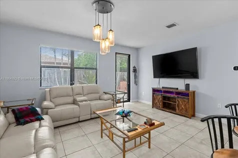 140 SE 36th Terrace Homestead FL 33033