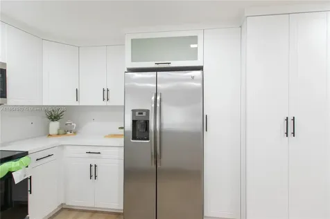 711 NW 15th Way Fort Lauderdale FL 33311