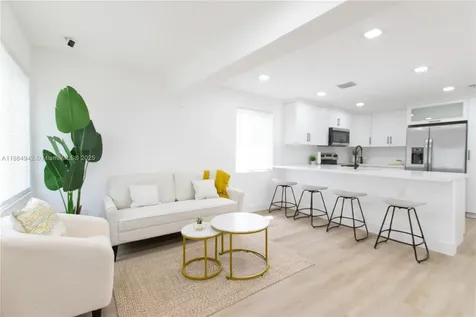 711 NW 15th Way Fort Lauderdale FL 33311