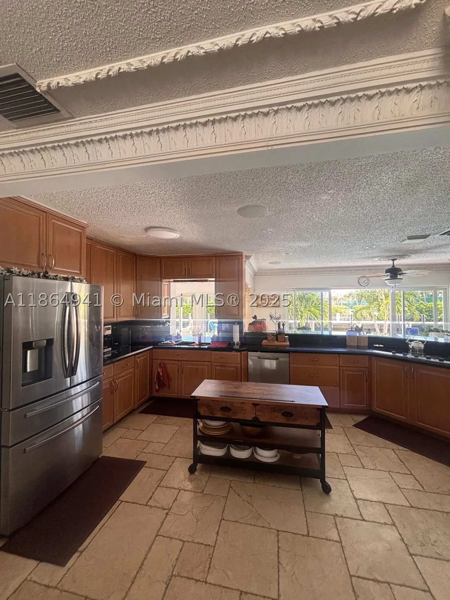 4220 NE 27th Avenue Lighthouse Point FL 33064