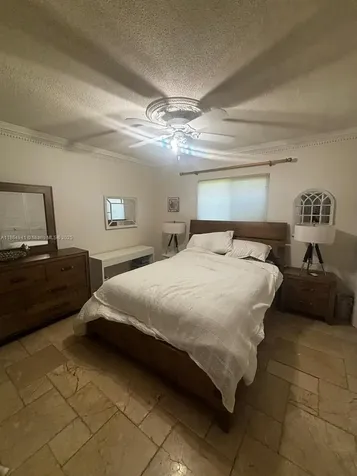4220 NE 27th Avenue Lighthouse Point FL 33064
