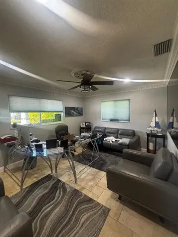 4220 NE 27th Avenue Lighthouse Point FL 33064