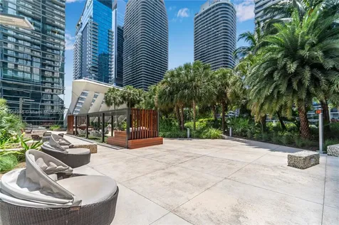 88 SW 7th Street Miami FL 33130