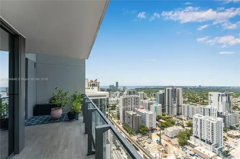 88 SW 7th Street Miami FL 33130