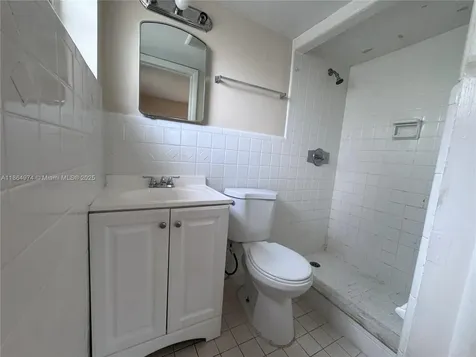 6844 SW 12th Street Pembroke Pines FL 33023
