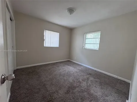 6844 SW 12th Street Pembroke Pines FL 33023