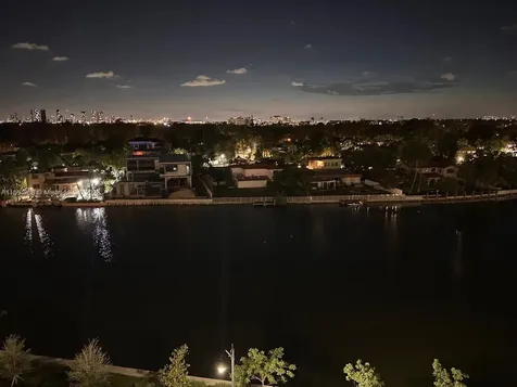 3200 Collins Avenue Miami Beach FL 33140