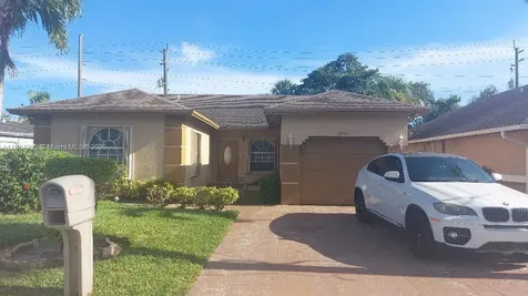 2912 NW 6th Court Fort Lauderdale FL 33311