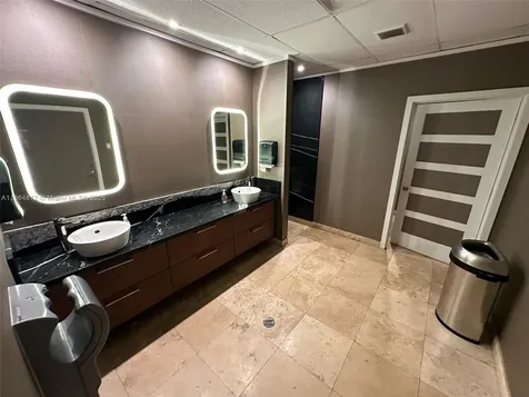 601 N State Road 7 Plantation FL 33317