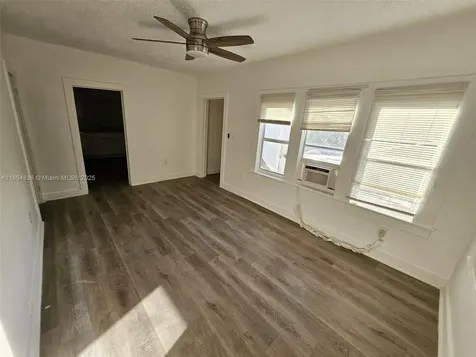 1924 SW 9th Street Miami FL 33135