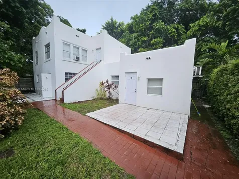 1924 SW 9th Street Miami FL 33135