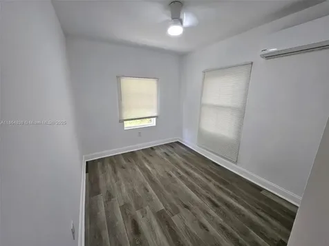 1924 SW 9th Street Miami FL 33135