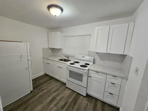 1924 SW 9th Street Miami FL 33135