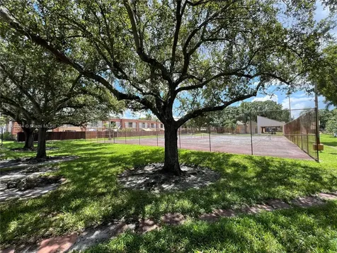 11579 NW 2nd Street Plantation FL 33325