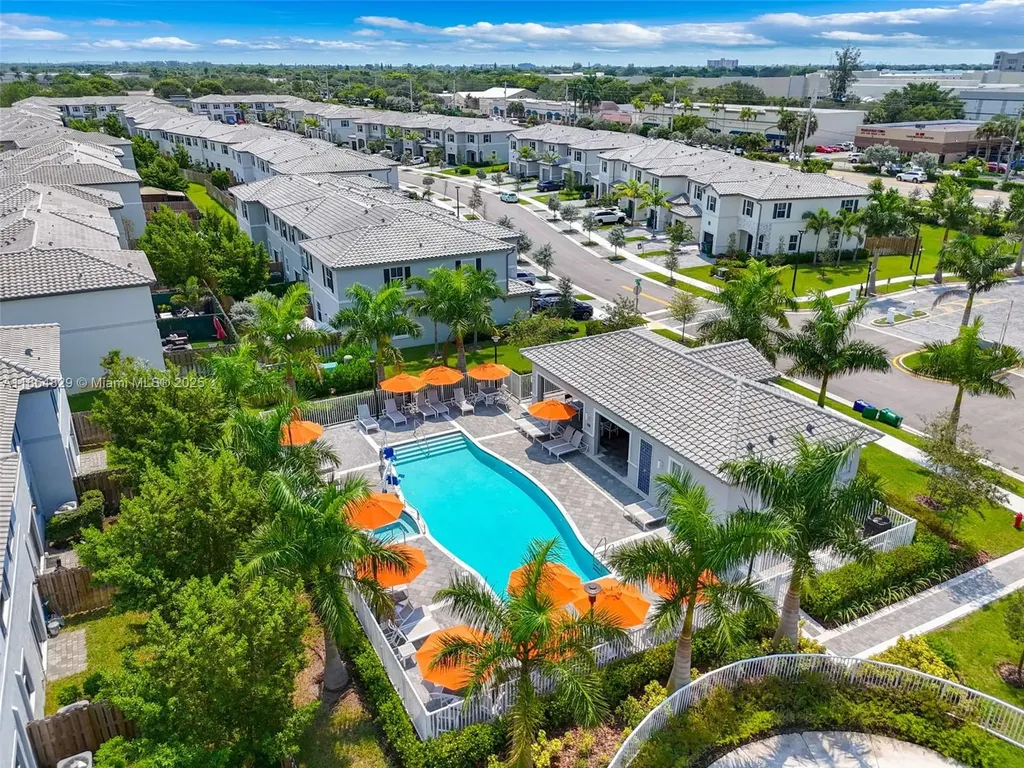 11927 NW 46th Street Coral Springs FL 33076