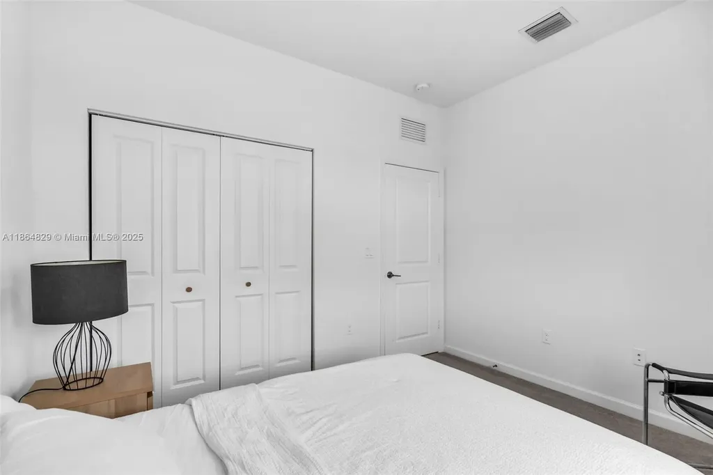 11927 NW 46th Street Coral Springs FL 33076