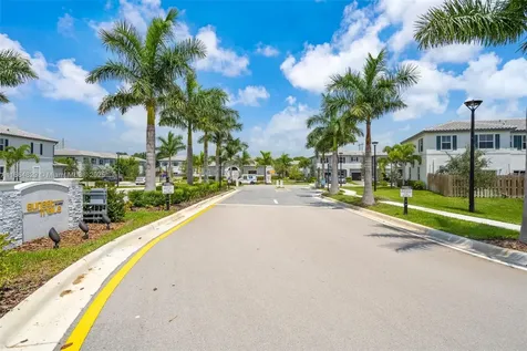11927 NW 46th Street Coral Springs FL 33076