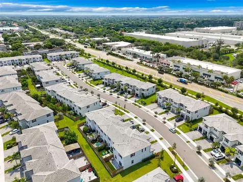 11927 NW 46th Street Coral Springs FL 33076