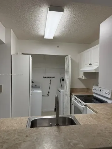 1450 SE 3rd Avenue Dania Beach FL 33004