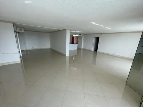 3800 S Ocean Drive Hollywood FL 33019