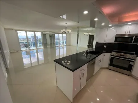 3800 S Ocean Drive Hollywood FL 33019