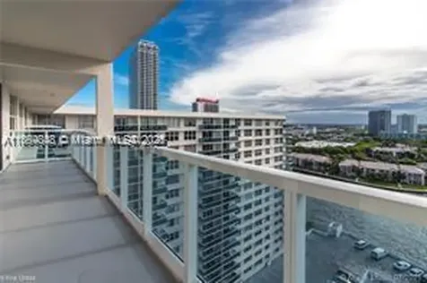 3800 S Ocean Drive Hollywood FL 33019