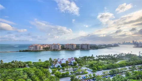 100 S Pointe Drive Miami Beach FL 33139