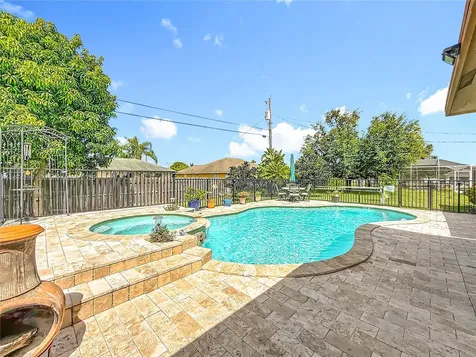 2206 SW Franklin Street Port St. Lucie FL 34953