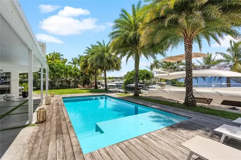 12910 Auralia Road North Miami FL 33181