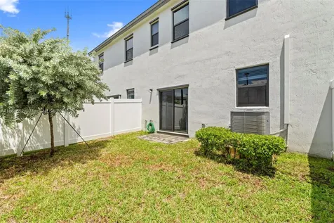 20380 NW 5th Court Miami Gardens FL 33169