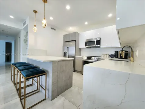 3505 S Ocean Drive Hollywood FL 33019