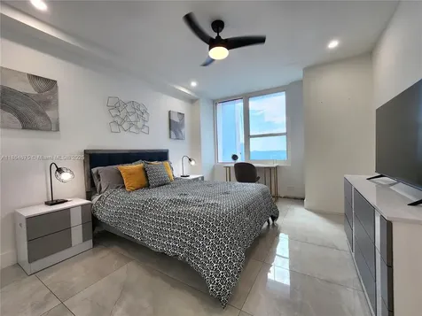3505 S Ocean Drive Hollywood FL 33019