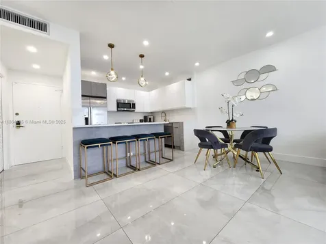 3505 S Ocean Drive Hollywood FL 33019