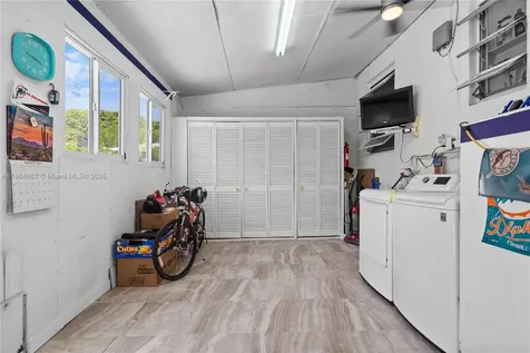 6377 SW 15th Street West Miami FL 33144