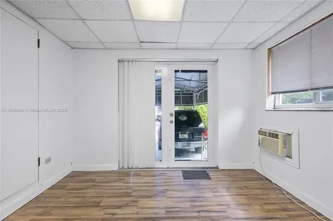 6377 SW 15th Street West Miami FL 33144