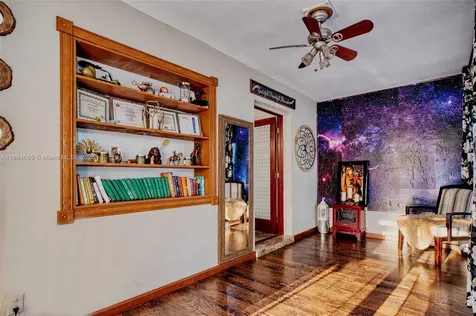 1923 Dewey Street Hollywood FL 33020