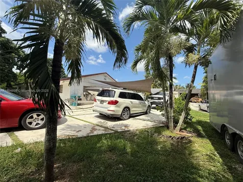 15765 SW 206th Avenue Miami FL 33187