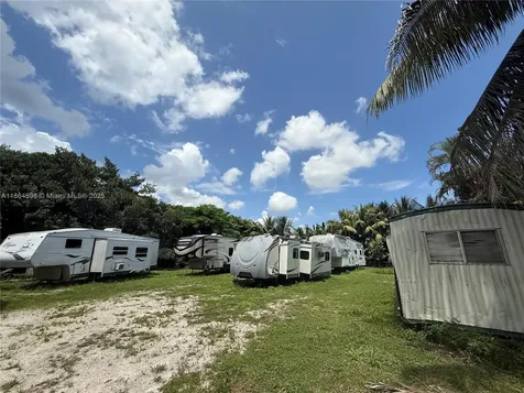 15765 SW 206th Avenue Miami FL 33187