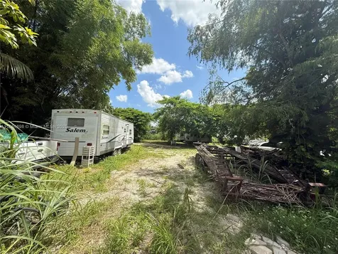 15765 SW 206th Avenue Miami FL 33187