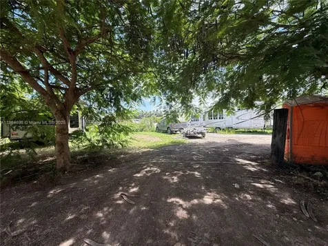 15765 SW 206th Avenue Miami FL 33187