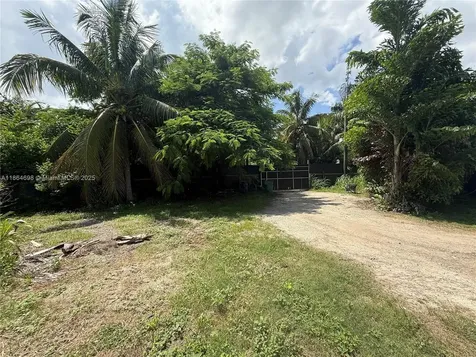 15765 SW 206th Avenue Miami FL 33187