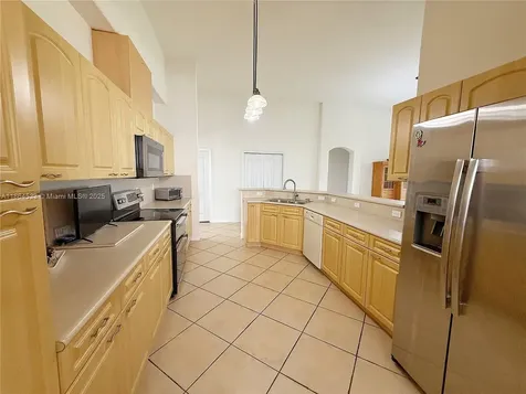 16032 SW 63rd Terrace Miami FL 33193