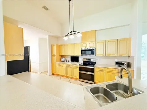 16032 SW 63rd Terrace Miami FL 33193