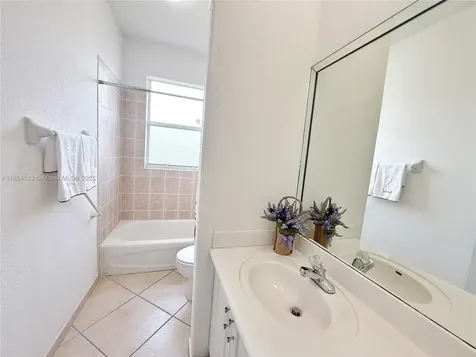 16032 SW 63rd Terrace Miami FL 33193