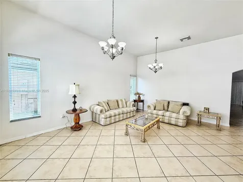 16032 SW 63rd Terrace Miami FL 33193