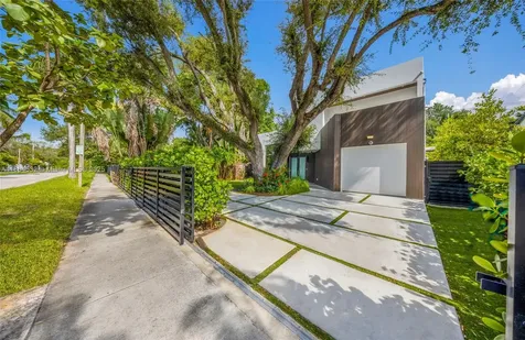 741 NE 80th Street Miami FL 33138